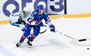 Игорь Ларионов