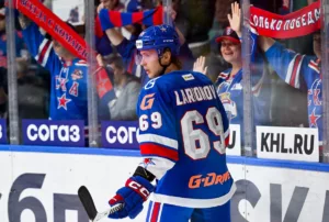 Игорь Ларионов